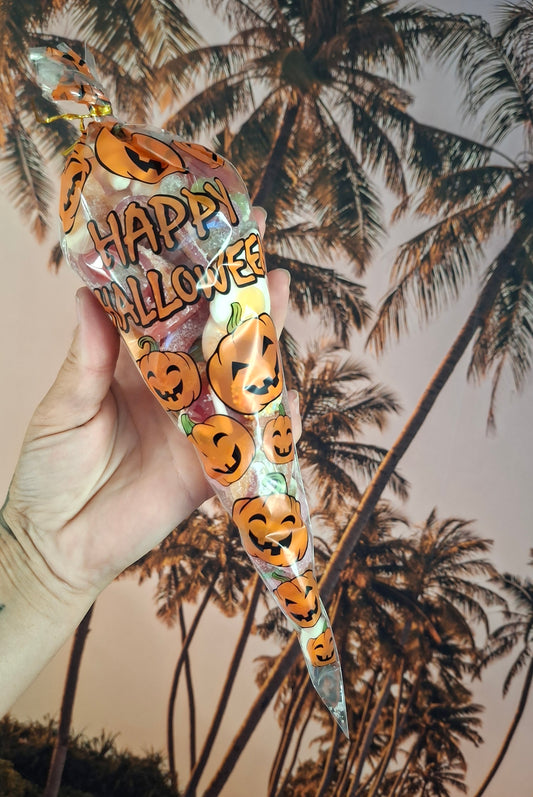 Halloween sweetie cones, pumpkin, witch, skeleton, different sizes