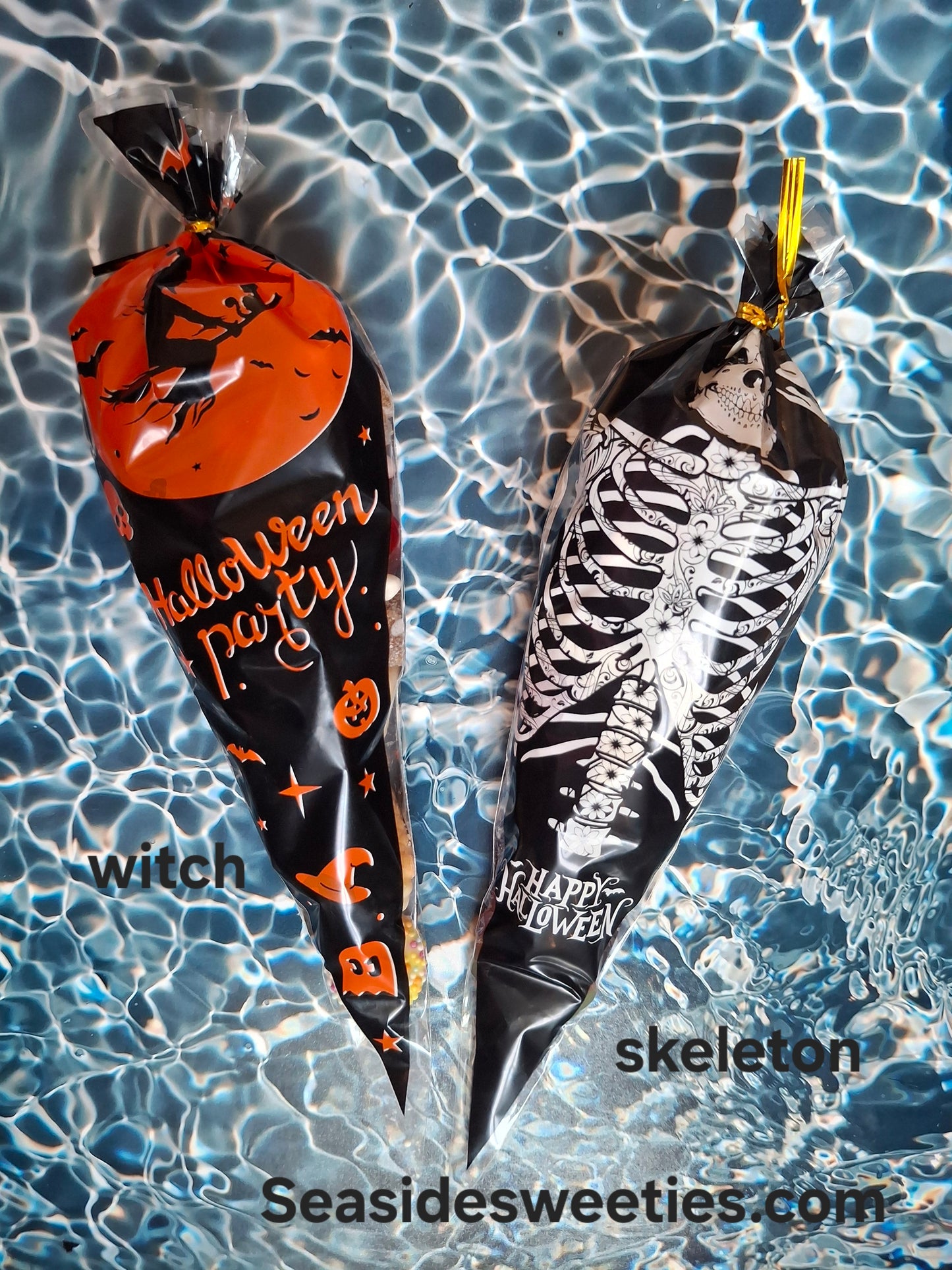 Halloween sweetie cones, pumpkin, witch, skeleton, different sizes